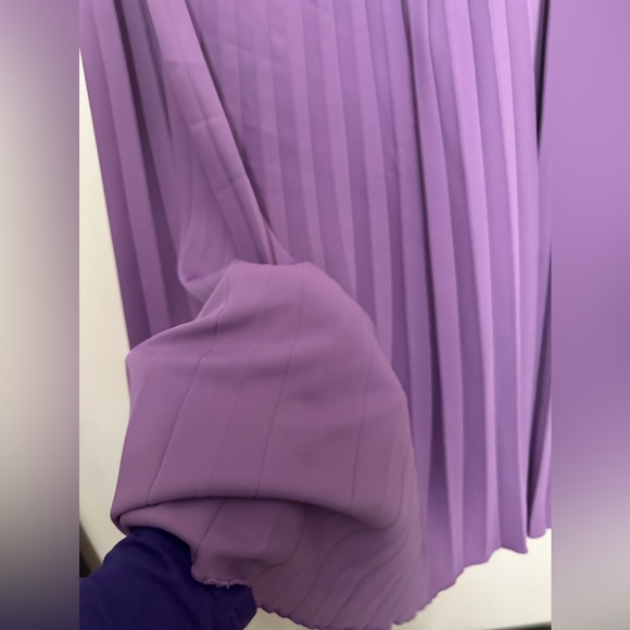 Lavender pleated a-line skirt from Shein - Picture 2 of 3